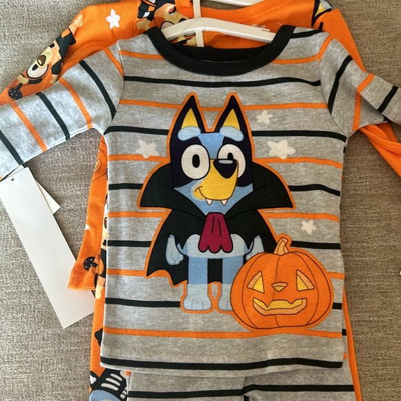 2 pair of Bluey Halloween pajamas Size 12 mo. NWT. - Picture 2 of 7